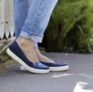 Crocs Navy Citilane Flats